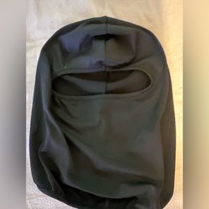 Black ski mask